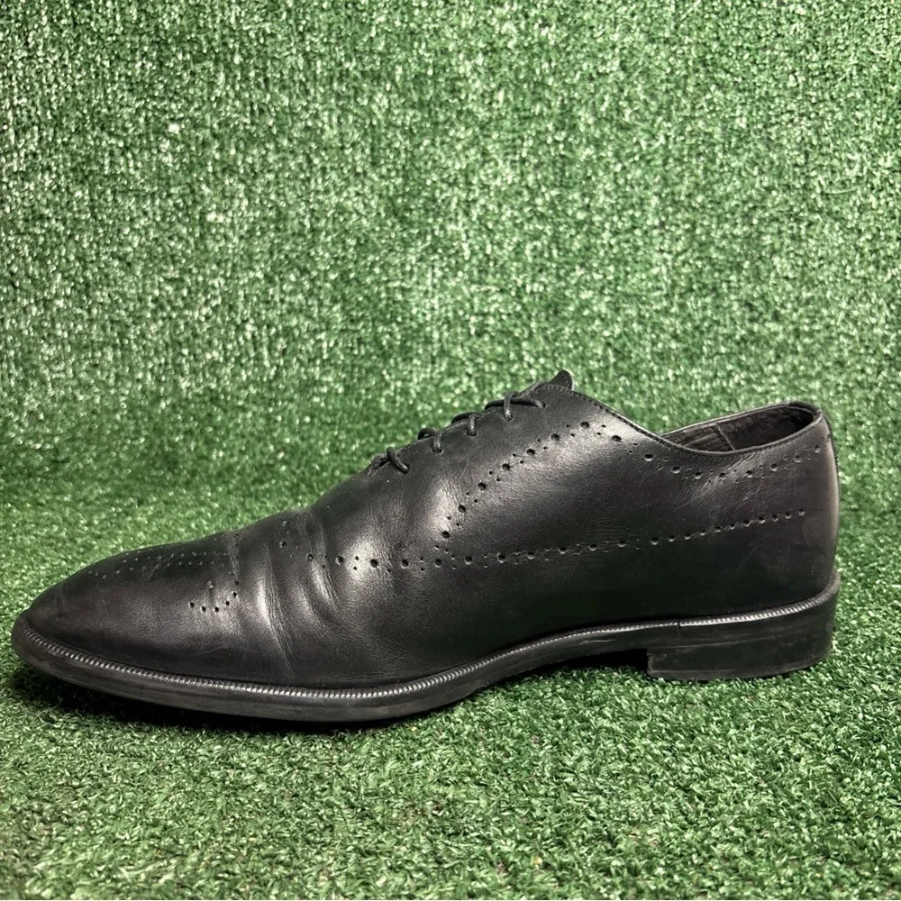 Bruno Magli Ansel Shoes Black Perforated Leather Made in Italy Mens 11 STUNNING